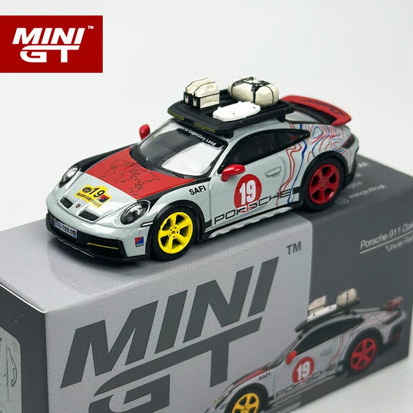 MINIGT 1:64 Porsche 911 Dakar Uncle Rally MGT alloy car Model 1068
