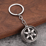 Creative Car Wheel Keychains for Man Simple Metal Hub Pendant Key Ring Jewelry Accessories Gifts